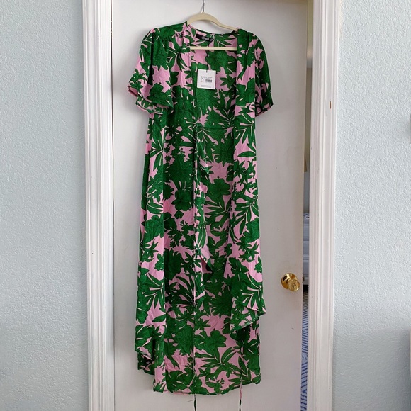 Misguided Floral Print Hi Low Maxi Wrap Dress - Picture 3 of 4